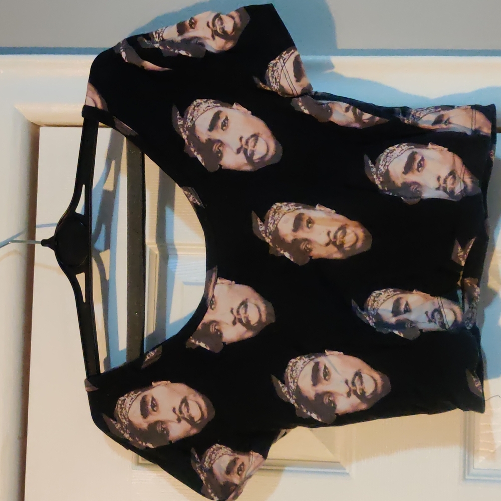 Tupac crop top